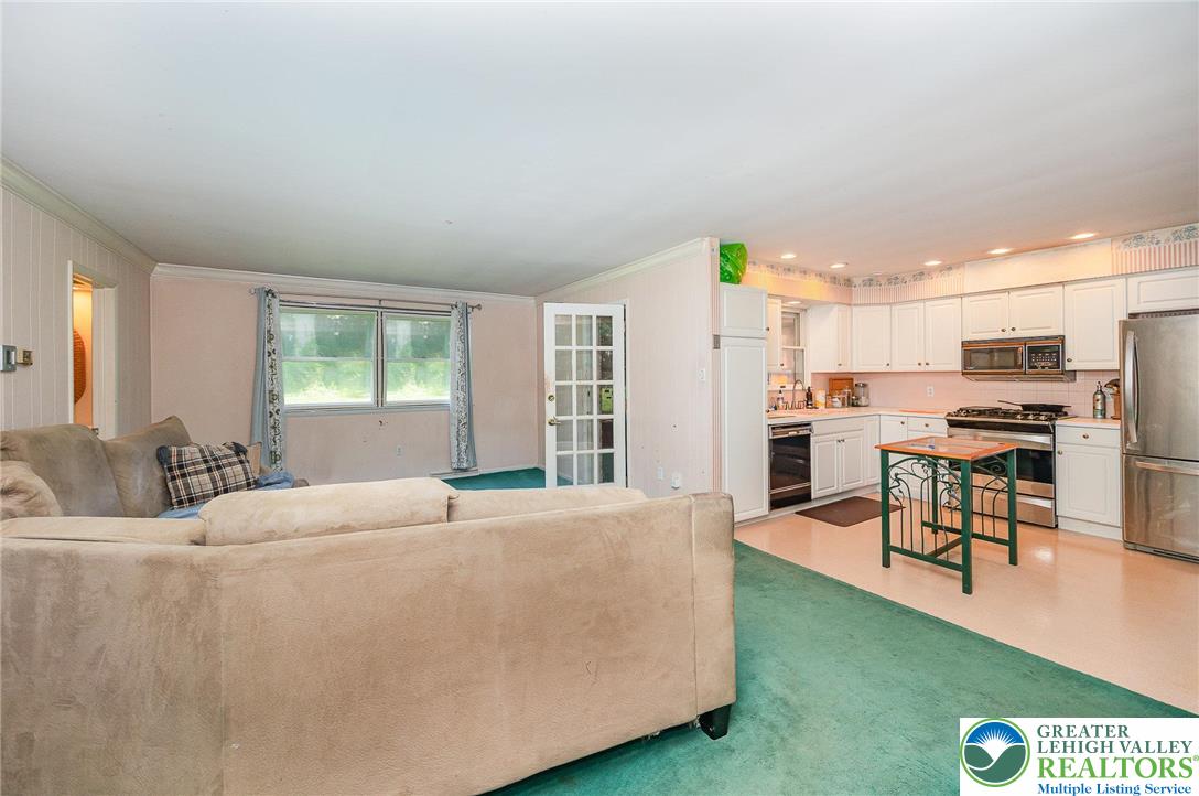 4844 Londonderry Road Harrisburg, PA 17109 - Photo 9 of 42 Gallery Image 9