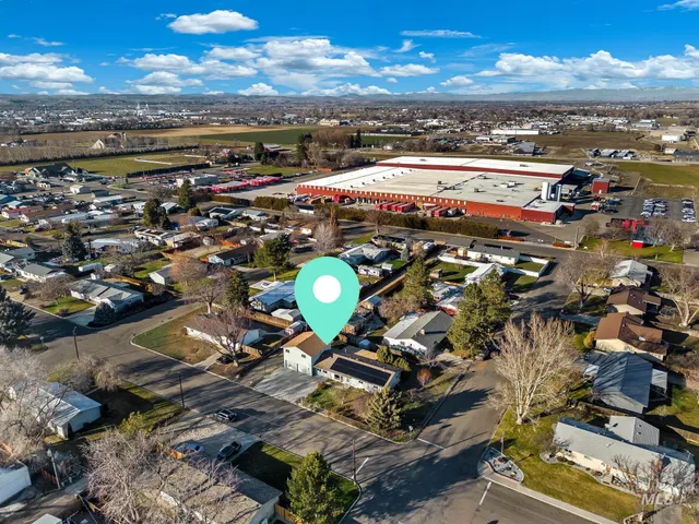 $399,990 | 503 Northwest 3rd Street, Fruitland, ID 83619