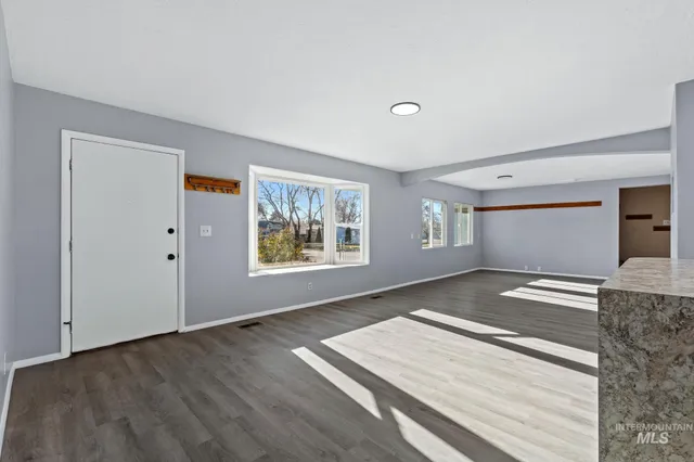 $399,990 | 503 Northwest 3rd Street, Fruitland, ID 83619