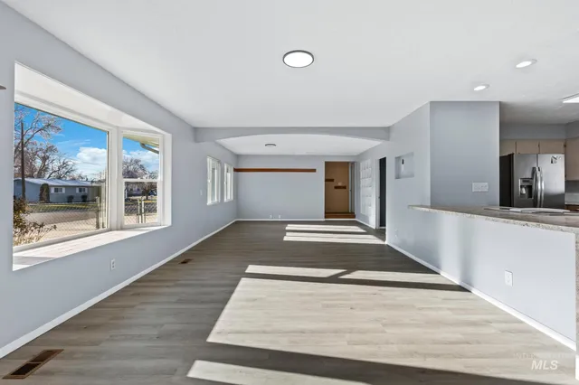 $399,990 | 503 Northwest 3rd Street, Fruitland, ID 83619