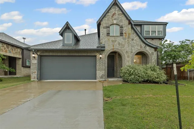 $385,000 | 1013 Stockton Drive, Godley, TX 76044