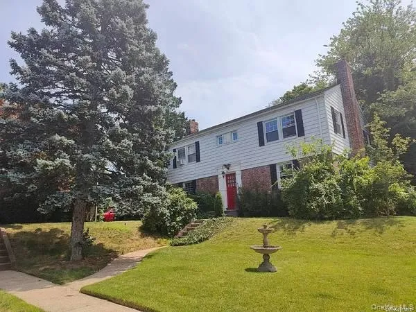 $4,000 | 46-41 Hanford Street | Douglaston
