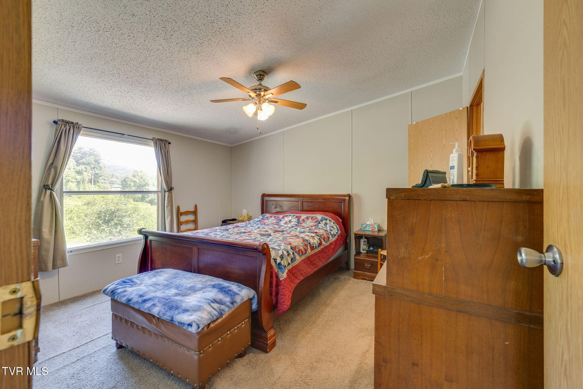 2588 West Carters Valley Road Surgoinsville, TN 37873 - Photo 18 of 54 014