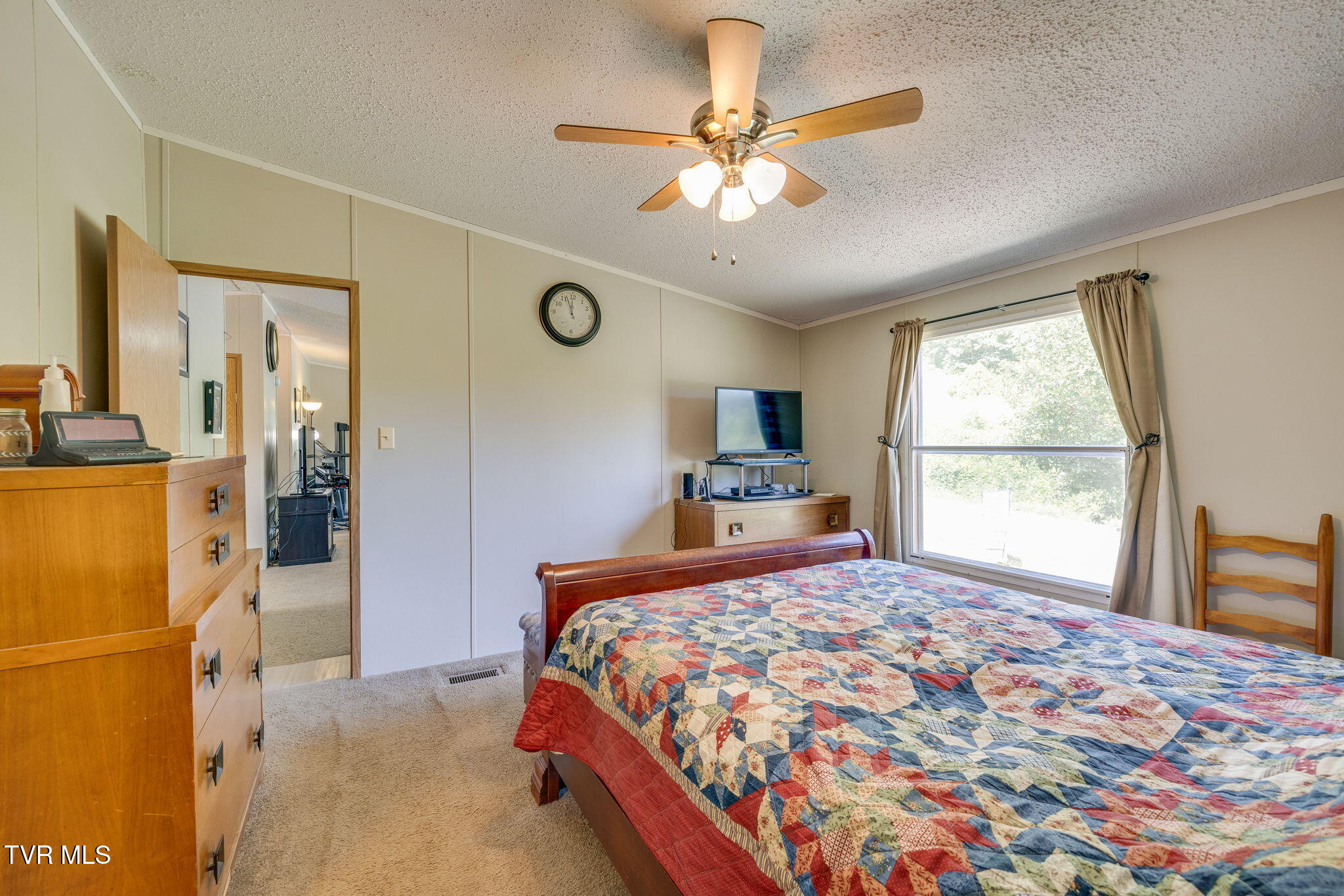 2588 West Carters Valley Road Surgoinsville, TN 37873 - Photo 19 of 54 015