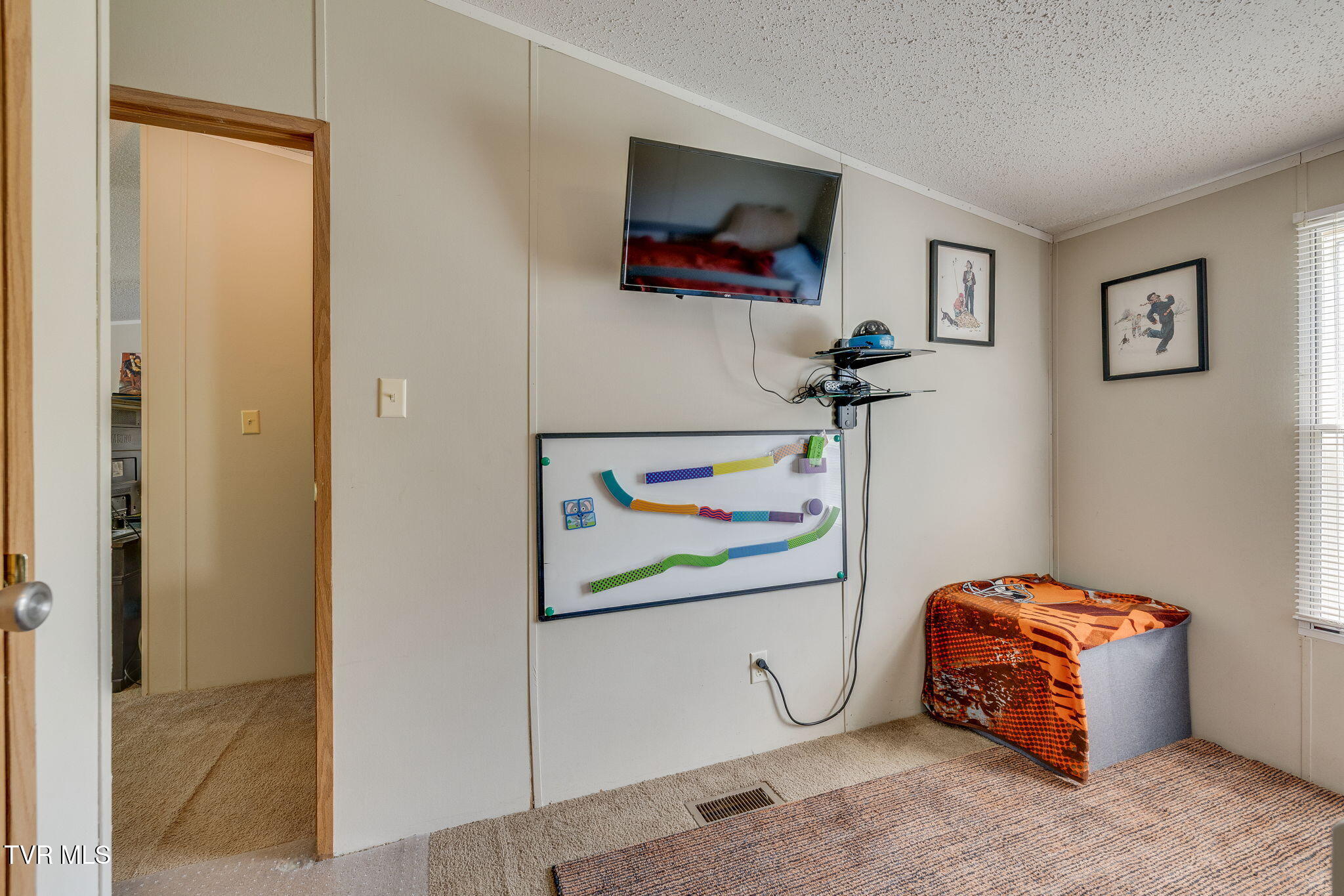 2588 West Carters Valley Road Surgoinsville, TN 37873 - Photo 25 of 54 021
