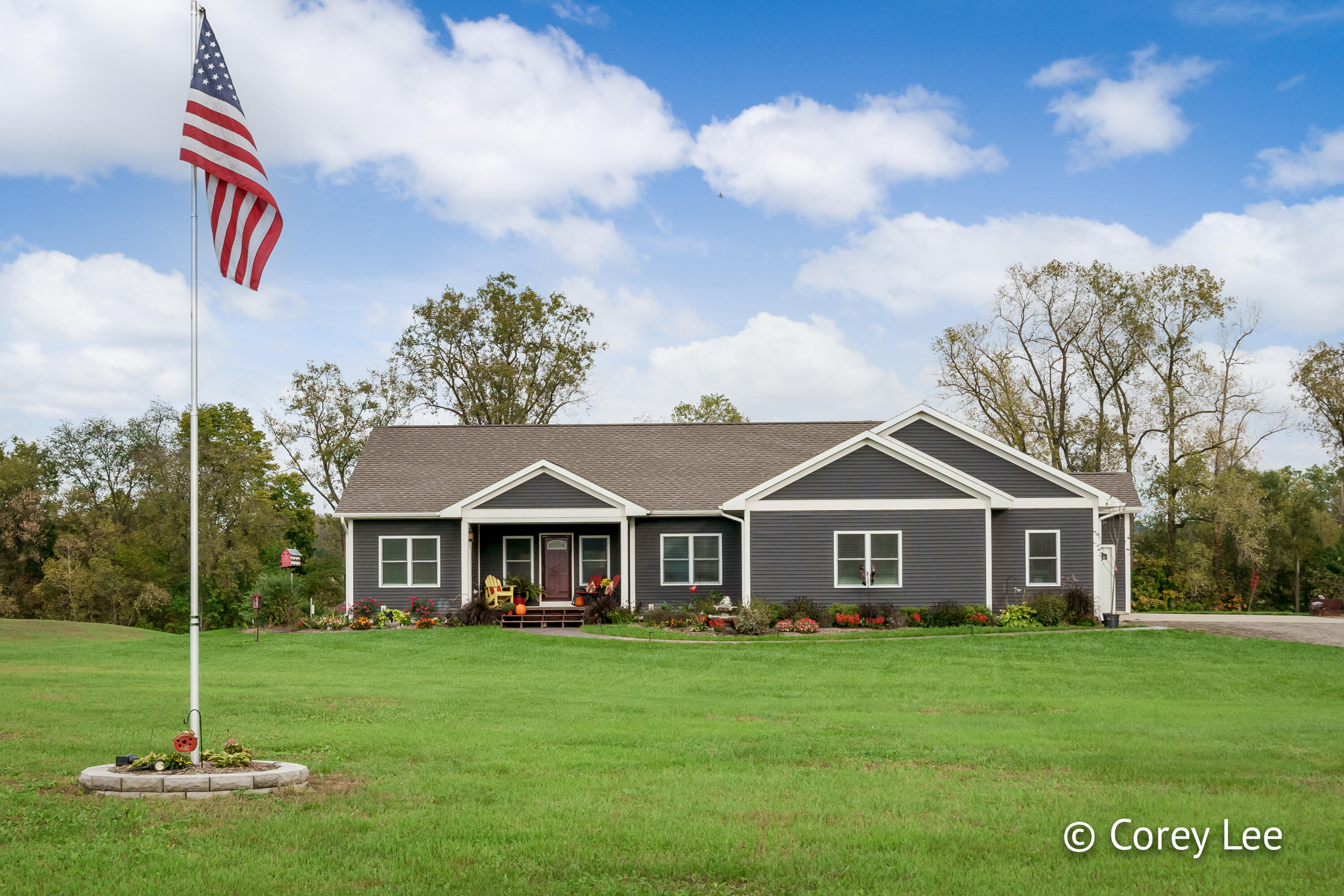 1096 Old Barn Road-3