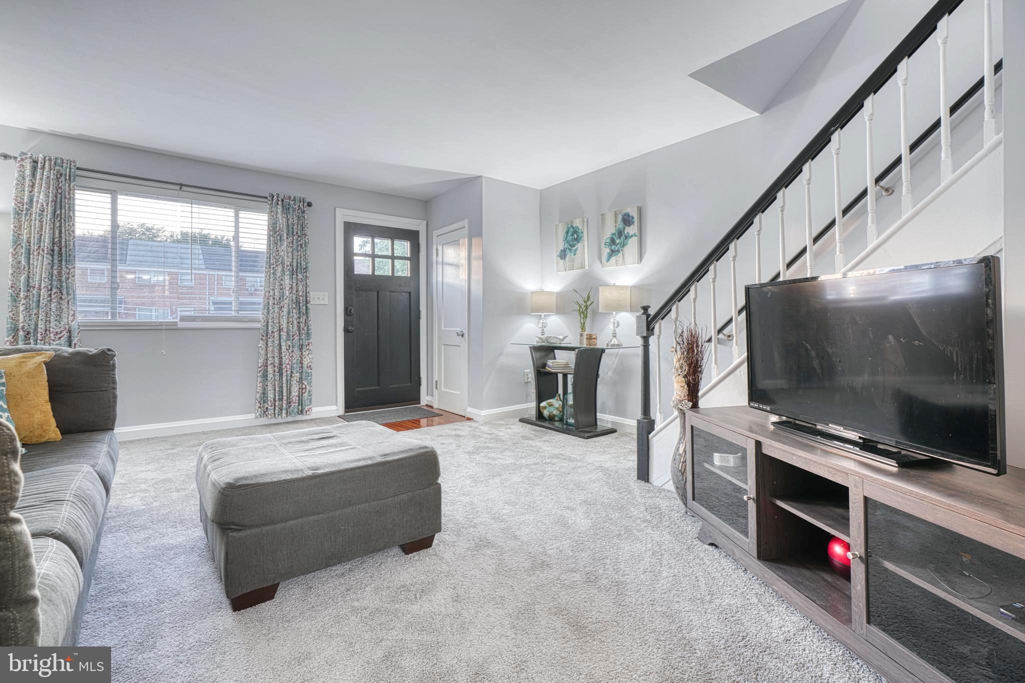 1929 Jasmine Road Dundalk, MD 21222 - Photo 3 of 30 LIVING RM w/NEW CARPET!
