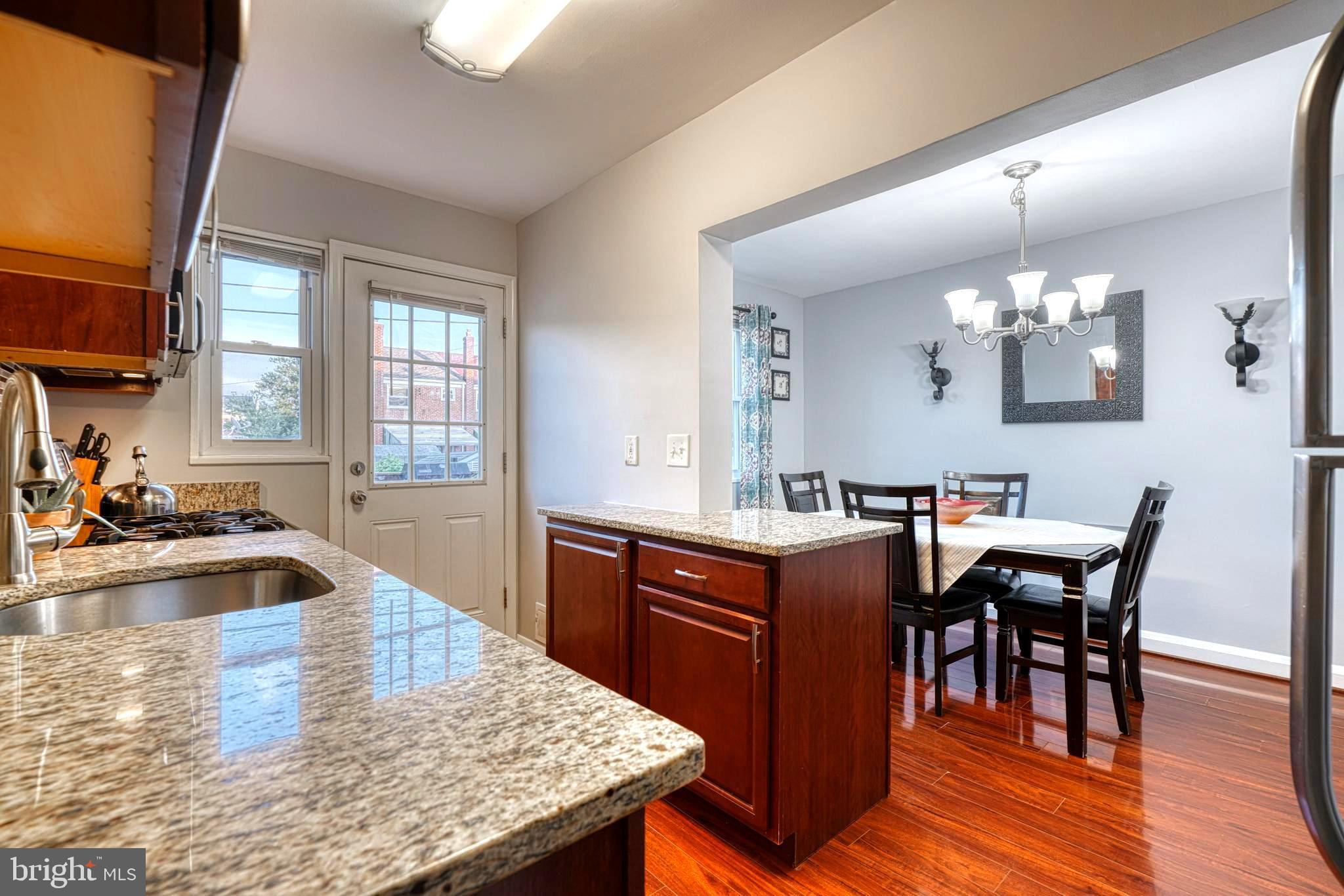 1929 Jasmine Road Dundalk, MD 21222 - Photo 8 of 30 GRANITE + STORAGE PENINSULA!
