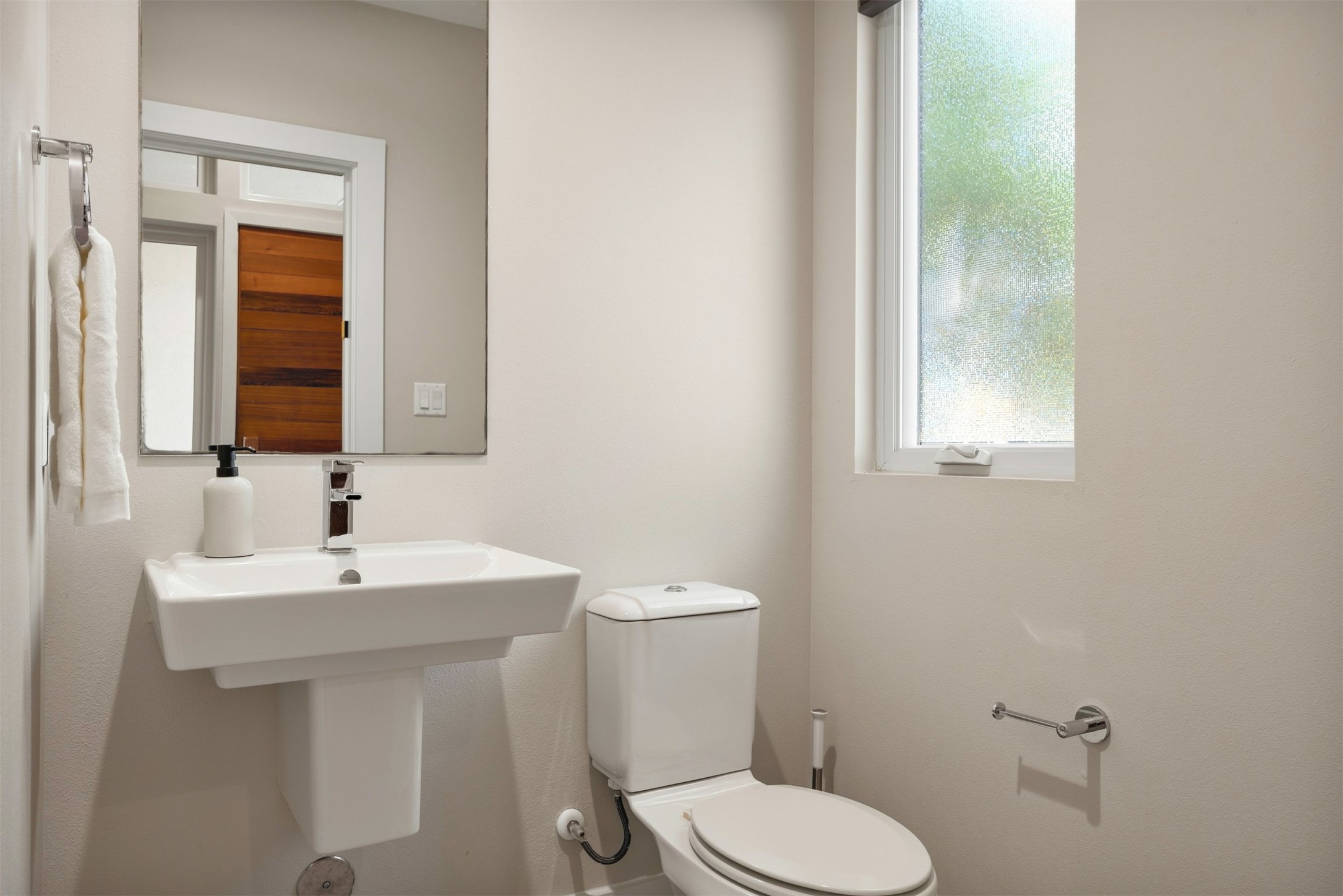 3921 Threadgill Street Austin, TX 78723 - Photo 31 of 36 Half bathroom on the main floor