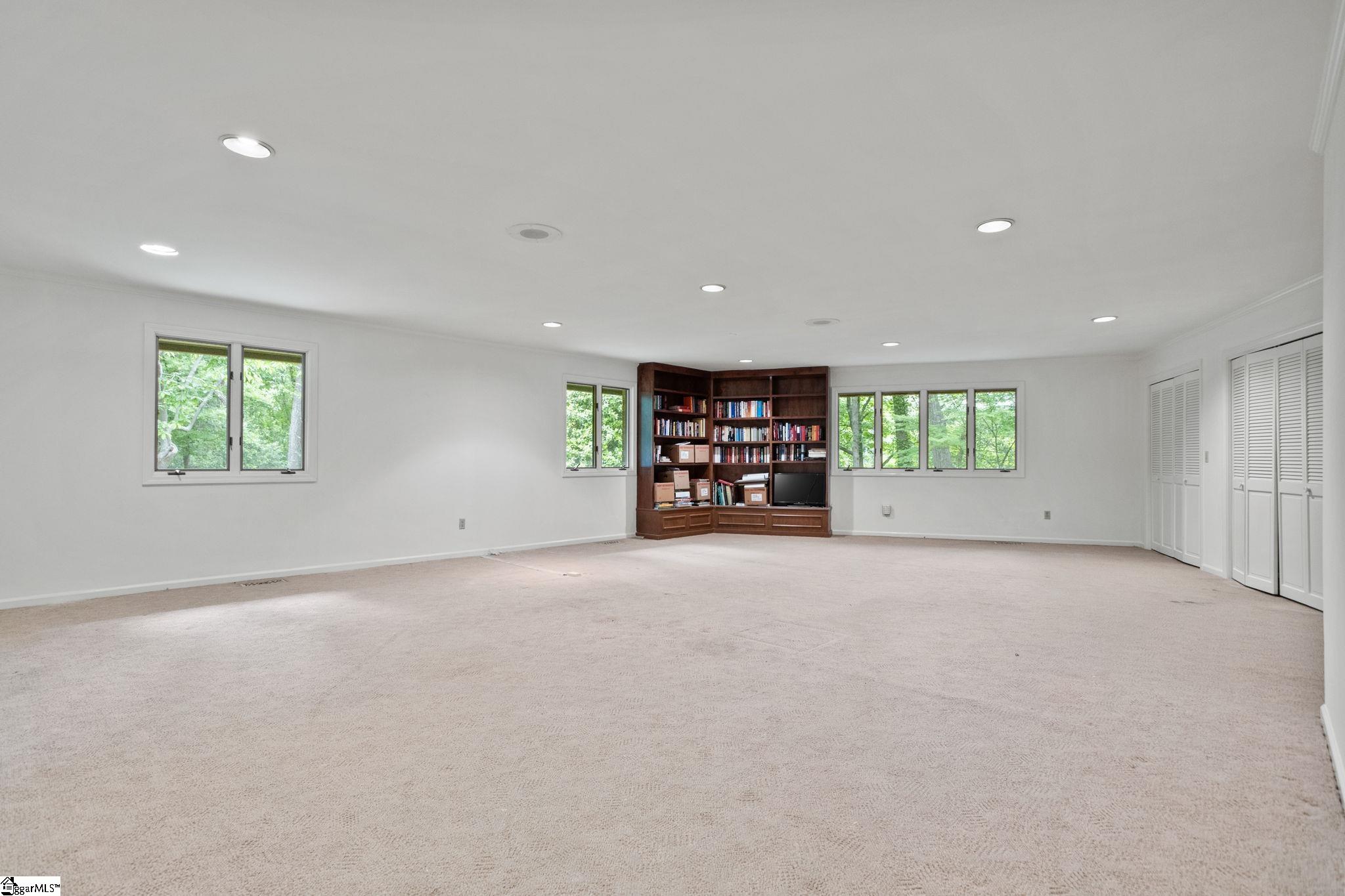 519 Huntington Road Greenville, SC 29615 - Photo 31 of 38