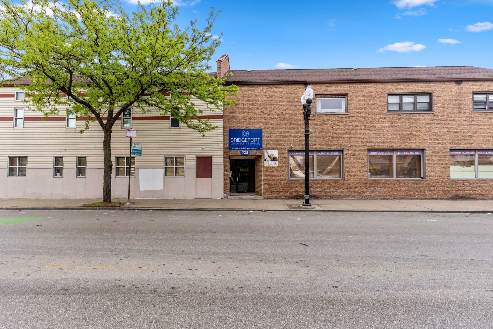 735 West 35th Street Chicago, IL 60609 - Photo 2 of 31
