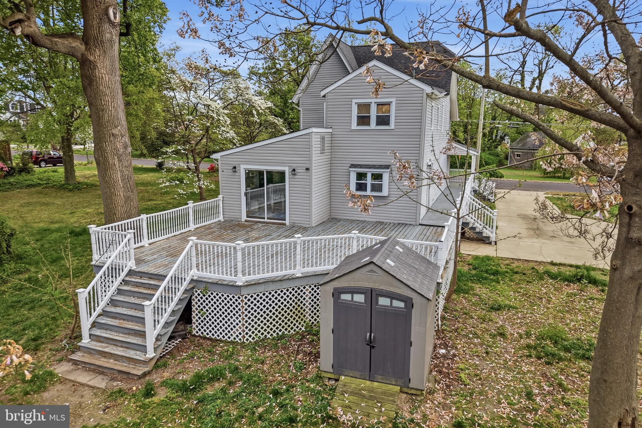 718 Chestnut Avenue Laurel Springs, NJ 08021 - Photo 44 of 49 a view of a house with a yard