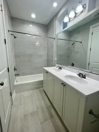 $3,100 | 5506 North Glenwood Avenue, Unit 1, Chicago, IL 60640