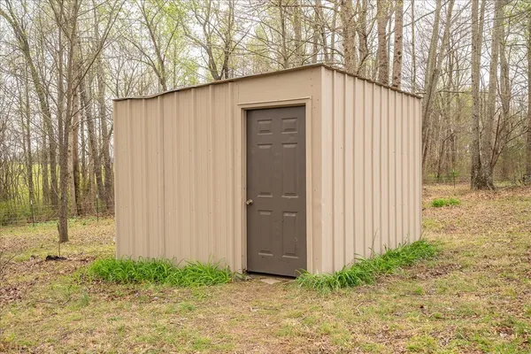 $375,000 | 79 French Road, Loretto, TN 38469