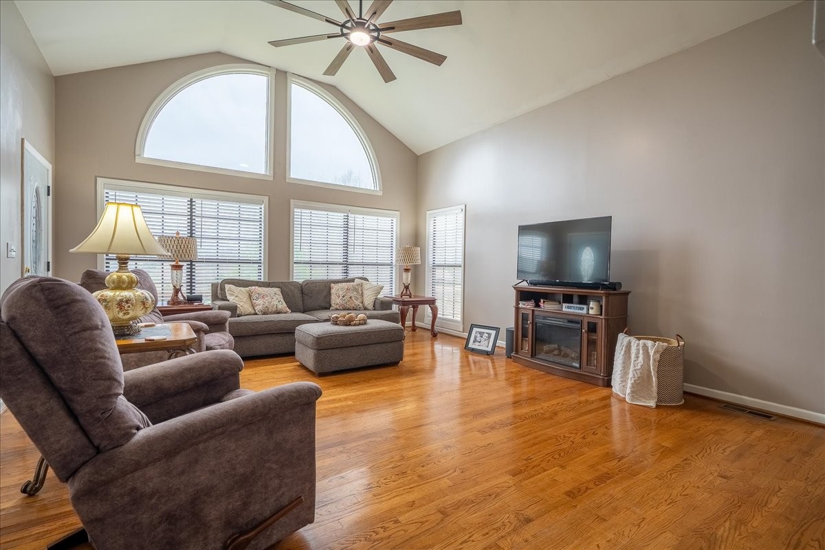 79 French Road Loretto, TN 38469 - Photo 19 of 52