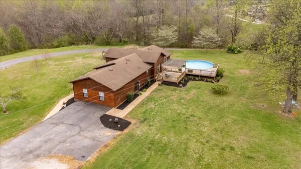 $399,900 | 79 French Road, Loretto, TN 38469