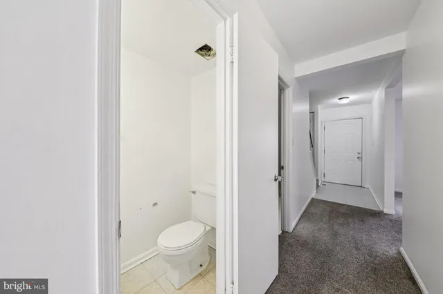 $560,000 | 5037 Head Court, Fairfax, VA 22032