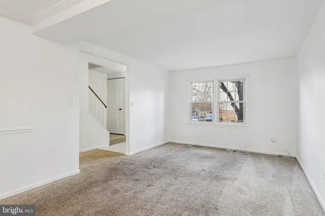 $560,000 | 5037 Head Court, Fairfax, VA 22032