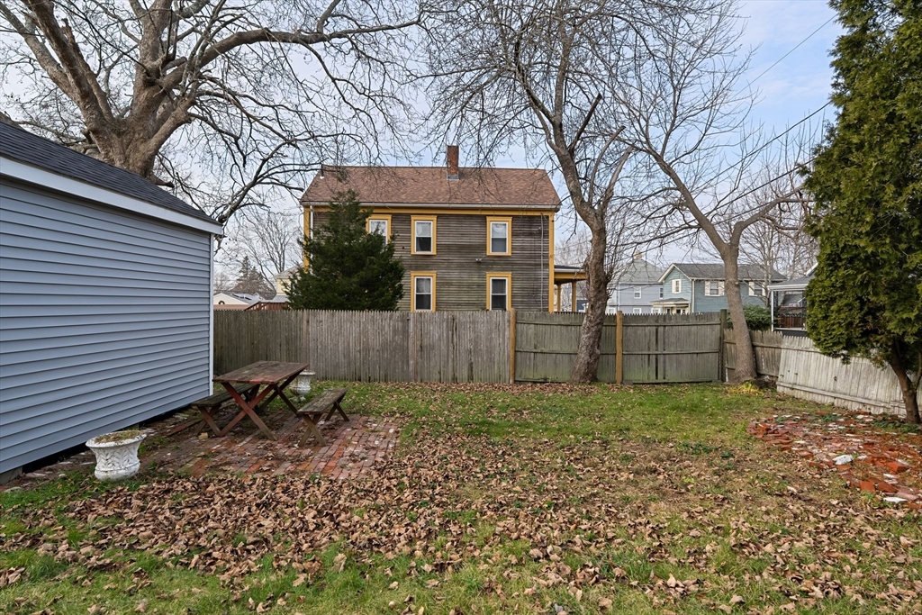 19 Shawmut Avenue, Unit 1 New Bedford, MA 02740 - Photo 30 of 31