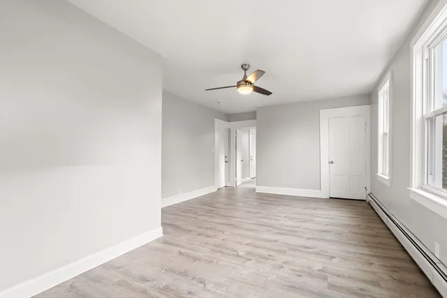 $2,300 | 19 Shawmut Avenue, Unit 1, New Bedford, MA 02740