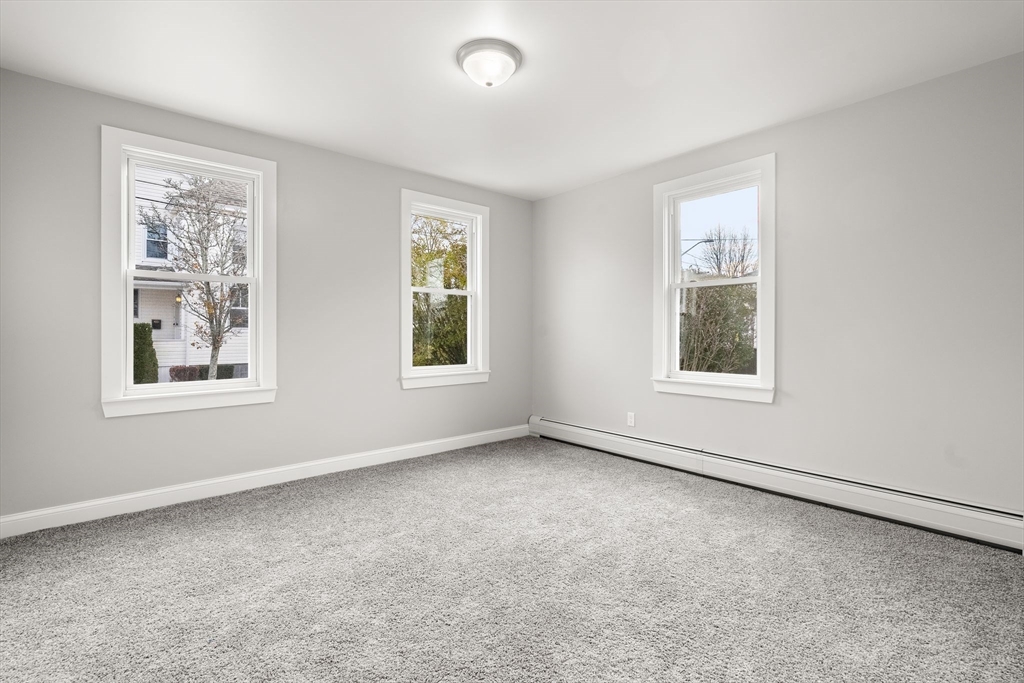 19 Shawmut Avenue, Unit 1 New Bedford, MA 02740 - Photo 10 of 31