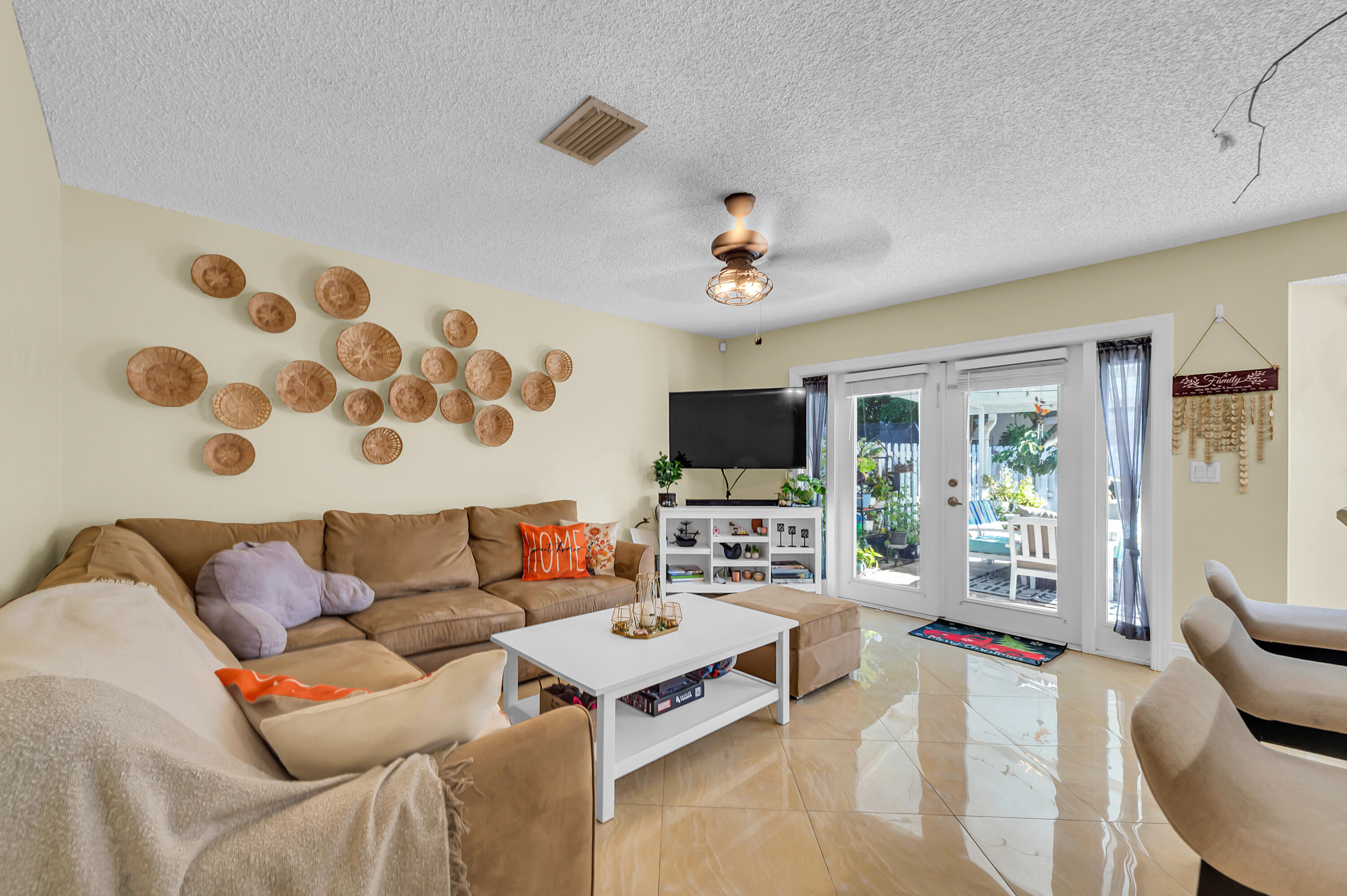 5216 Northwest 55th Street Coconut Creek, FL 33073 - Photo 26 of 54 photo_026