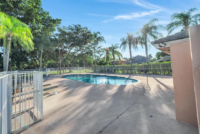 $625,000 | 5216 Northwest 55th Street, Coconut Creek, FL 33073