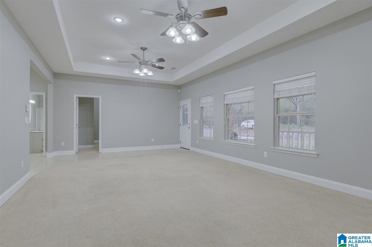 151 Lucas Lane Alabaster, AL 35114 - Photo 2 of 24