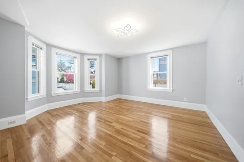 $1,200,000 | 29 Hanson Street, Unit 1, Somerville, MA 02143