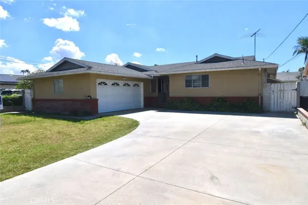 $949,000 | 2038 West Victoria Avenue, Anaheim, CA 92804