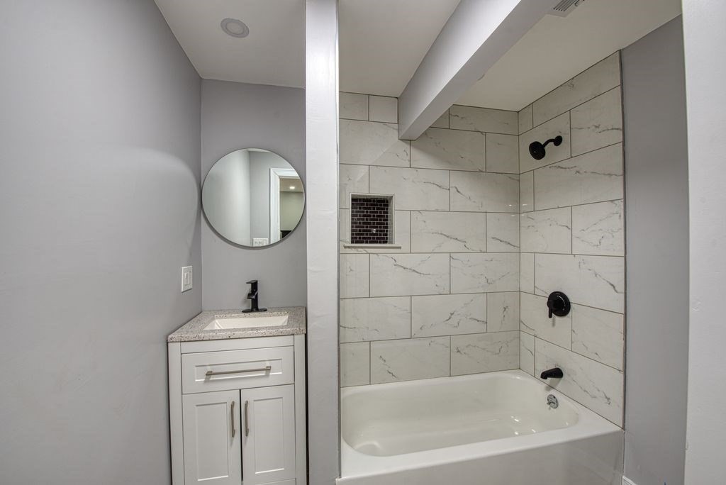 106 Lewiston Street Boston, MA 02136 - Photo 12 of 21