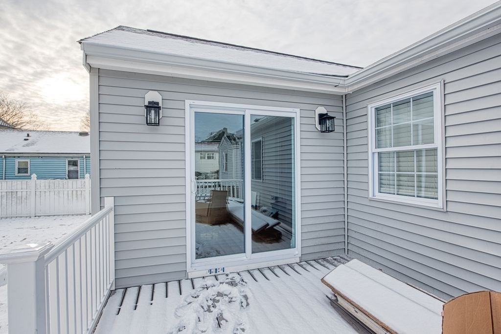 106 Lewiston Street Boston, MA 02136 - Photo 4 of 21