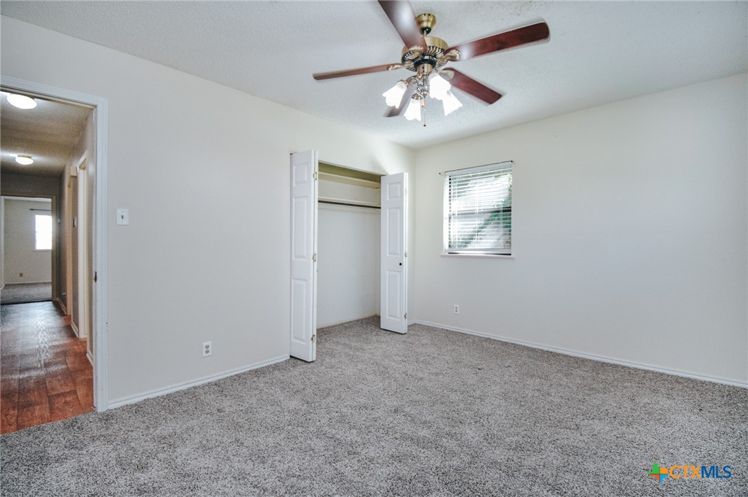 1407 Plantation Road Victoria, TX 77904 - Photo 11 of 17