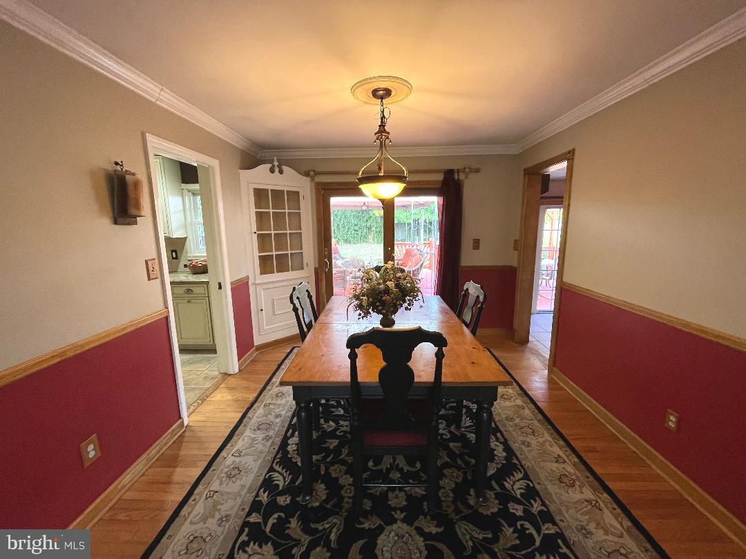 38 Roxboro Road Lawrenceville, NJ 08648 - Photo 13 of 64