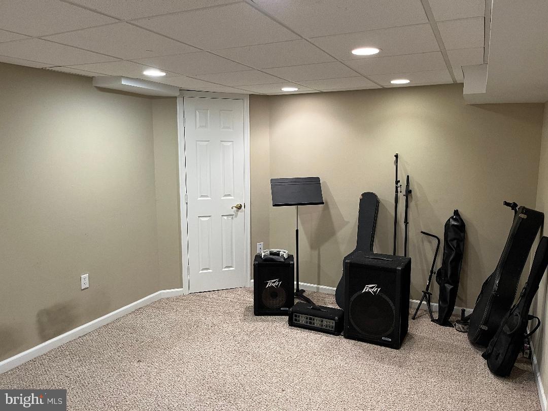 38 Roxboro Road Lawrenceville, NJ 08648 - Photo 52 of 64