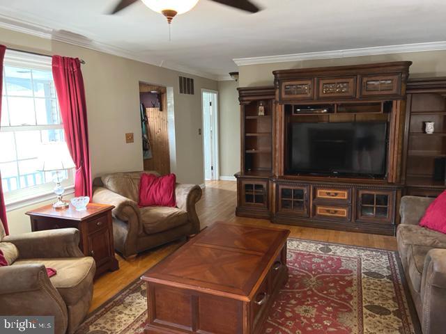 38 Roxboro Road Lawrenceville, NJ 08648 - Photo 8 of 64