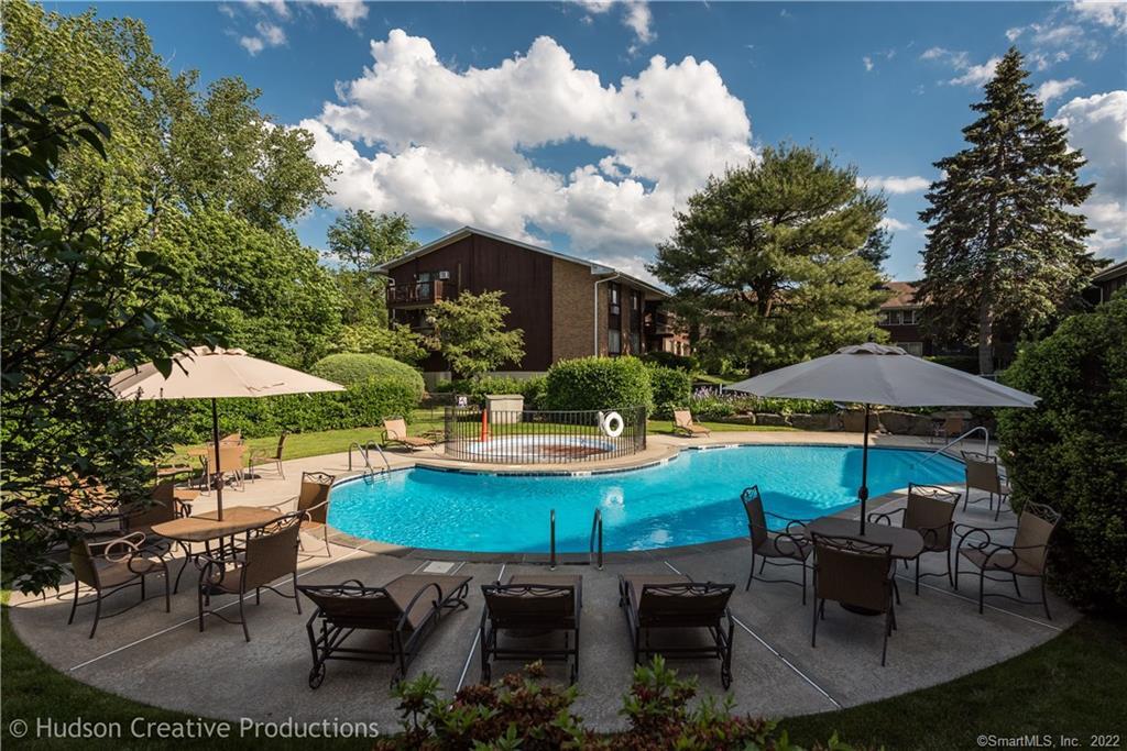 154 Cold Spring Road, Unit 8 Stamford, CT 06905 - Photo 1 of 1