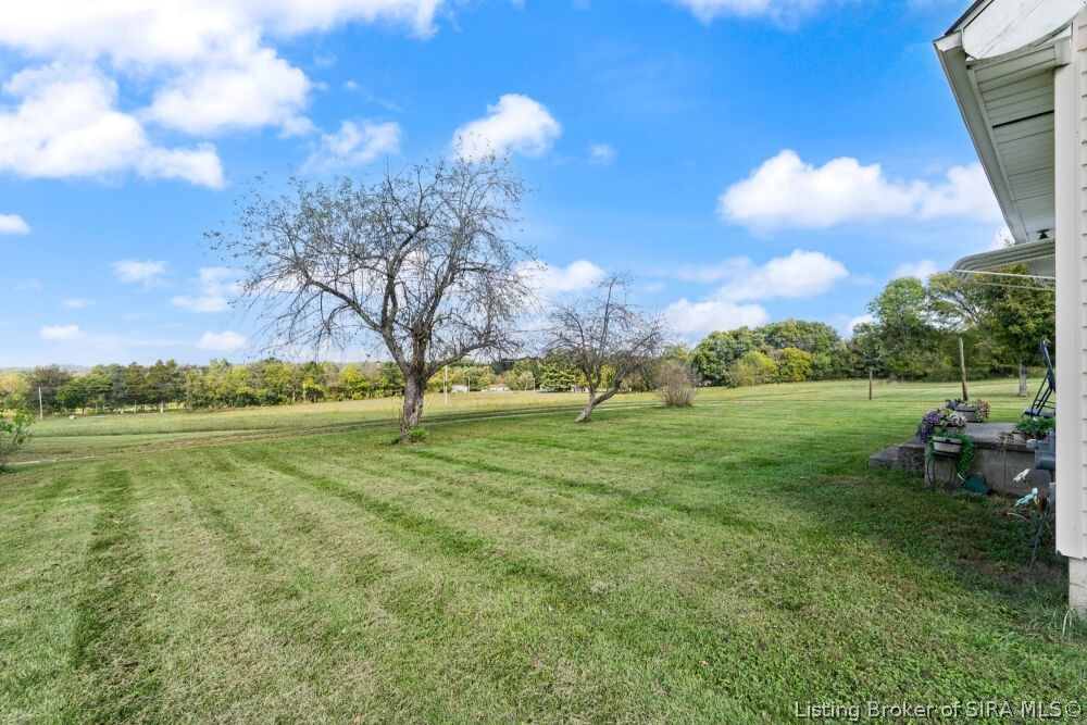 1255 Witness Tree Road Northwest Corydon, IN 47112 - Photo 17 of 60