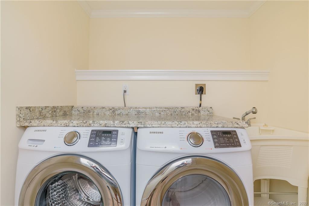 5 Mendes Road Danbury, CT 06811 - Photo 23 of 35