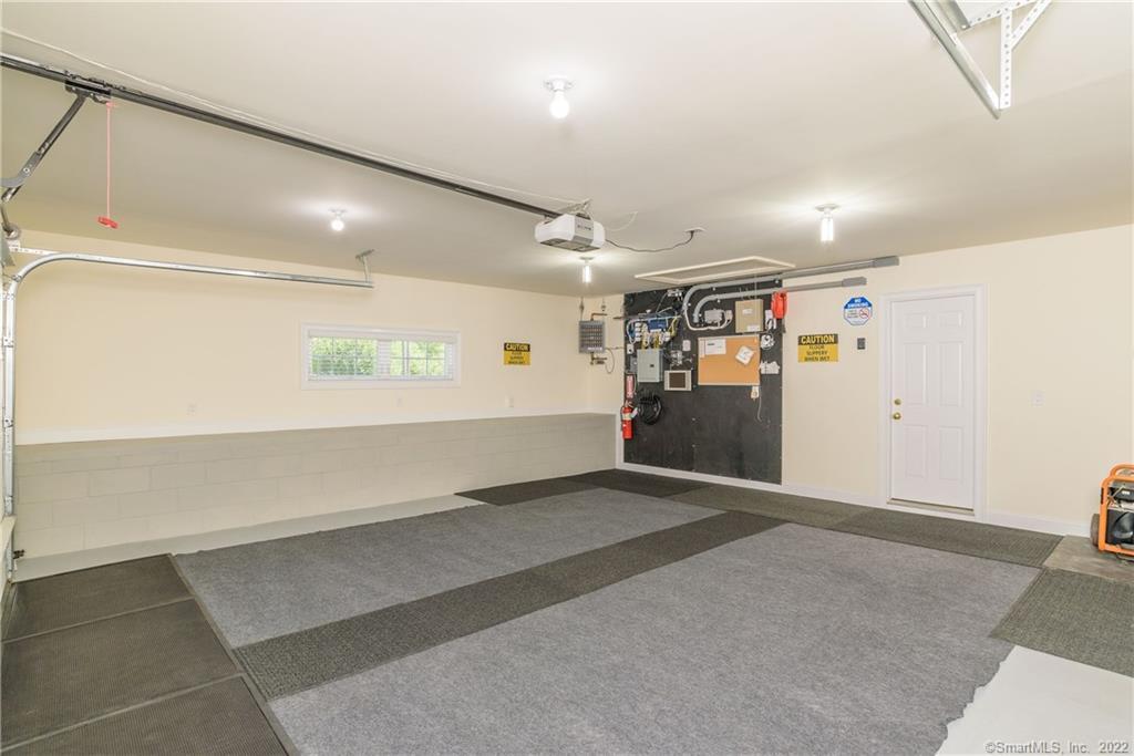 5 Mendes Road Danbury, CT 06811 - Photo 26 of 35