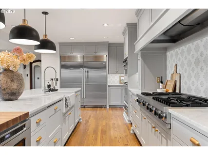 $2,495,000 | 1495 Southwest Clifton Street, Portland, OR 97201