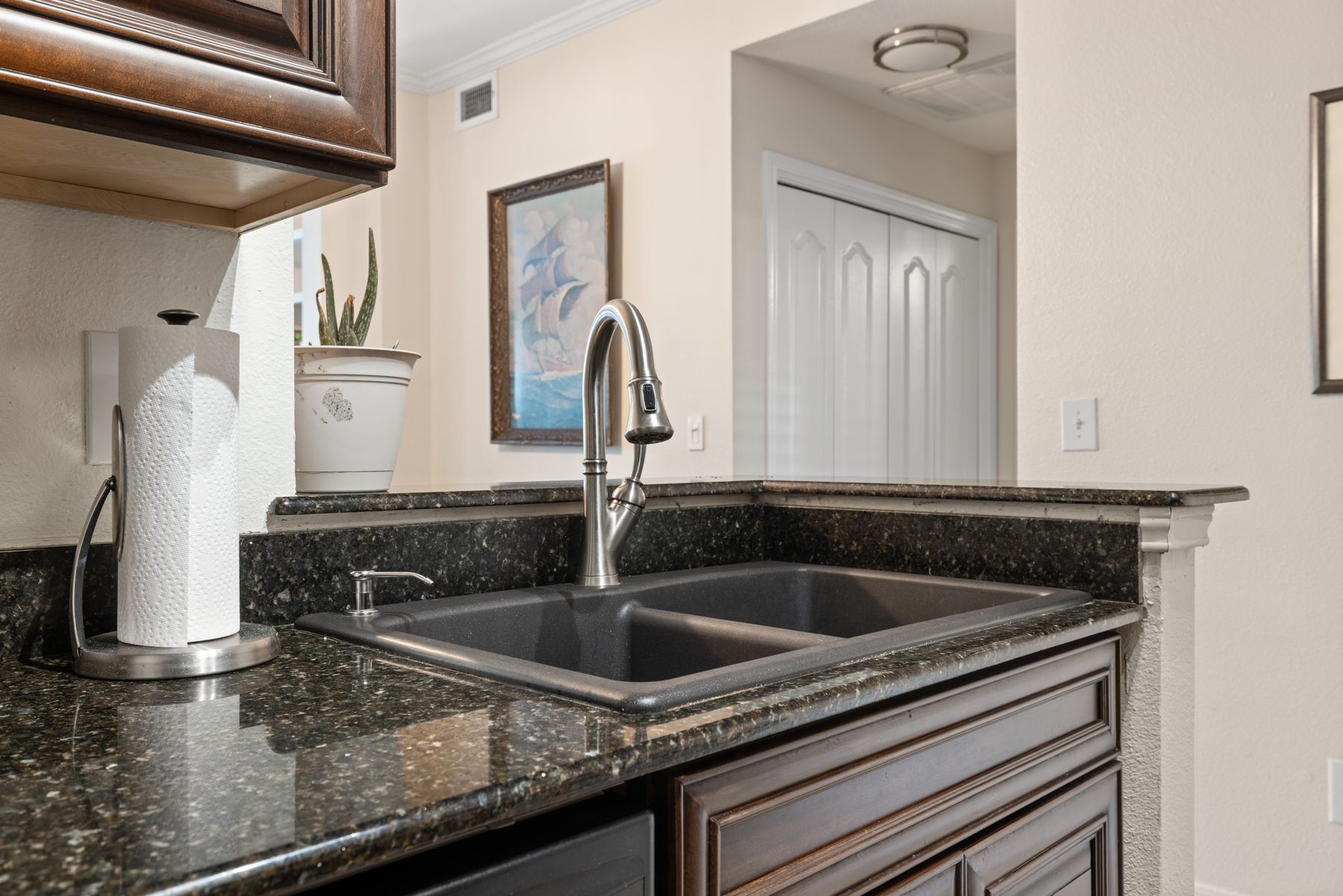 6000 Shepherd Mountain Cove, Unit 302 Austin, TX 78730 - Photo 10 of 22