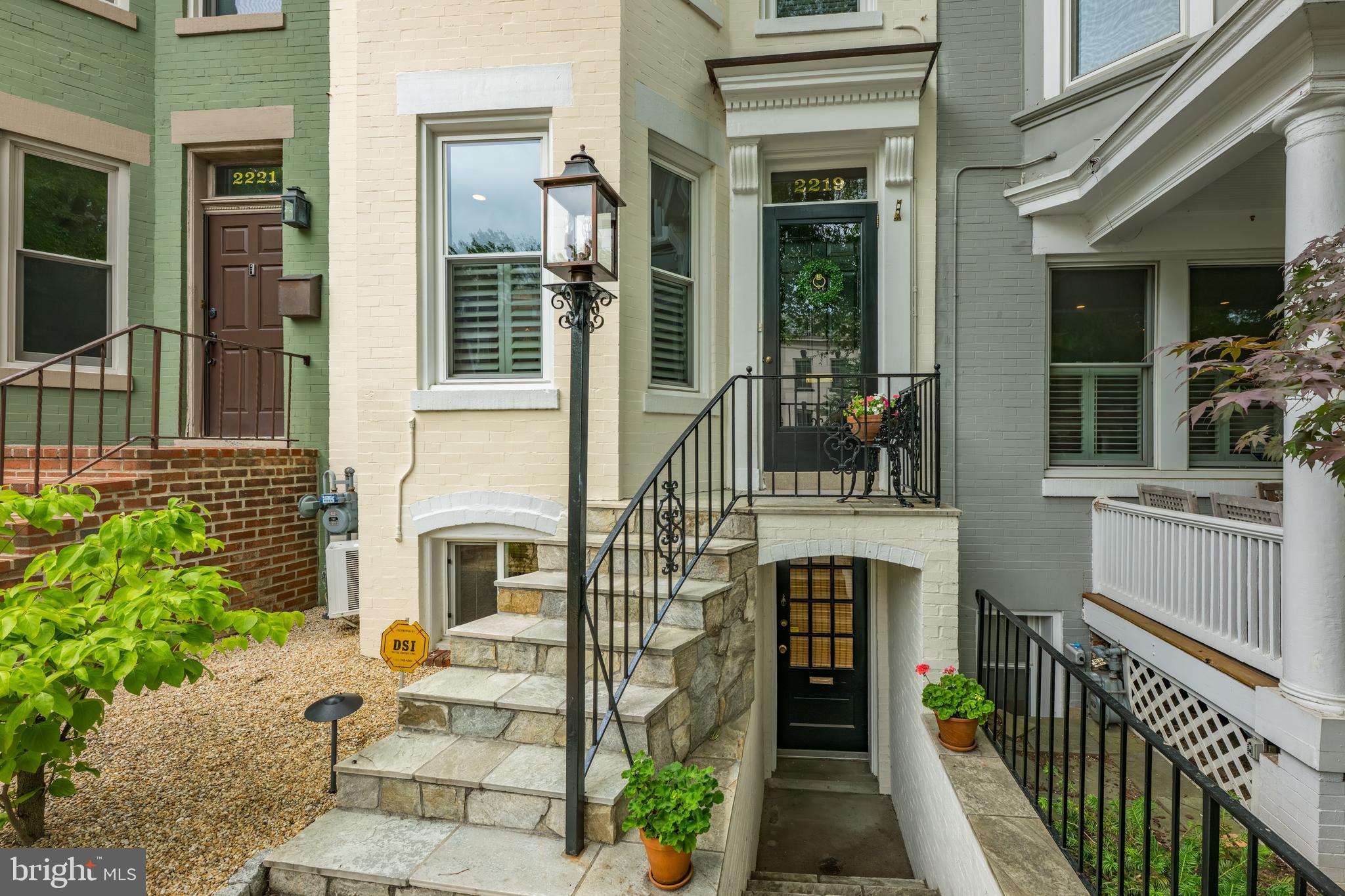 2219 Hall Place Northwest Washington, DC 20007 - Photo 3 of 35