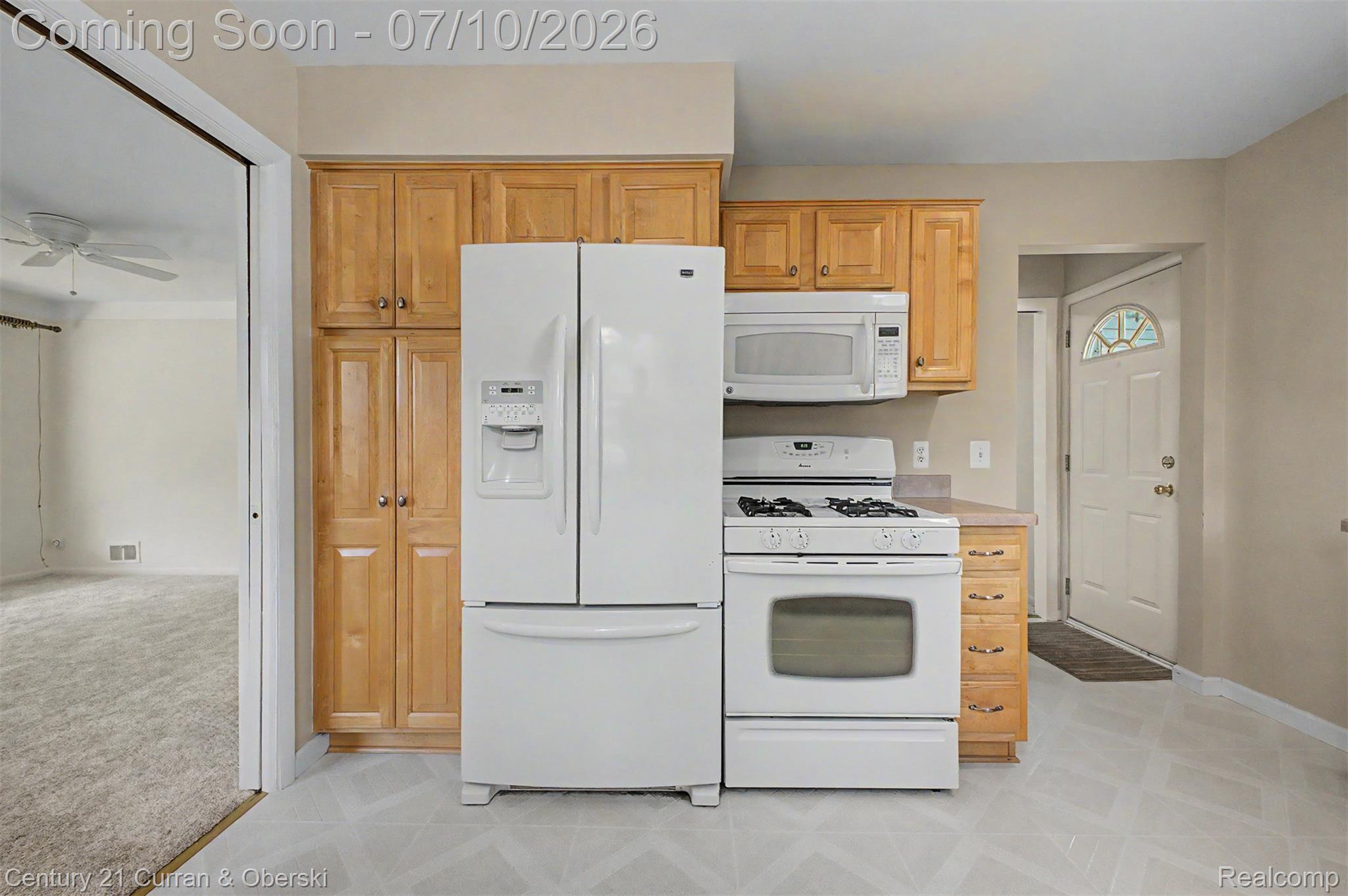 542 Central Street Inkster, MI 48141 - Photo 8 of 27 16.jpg