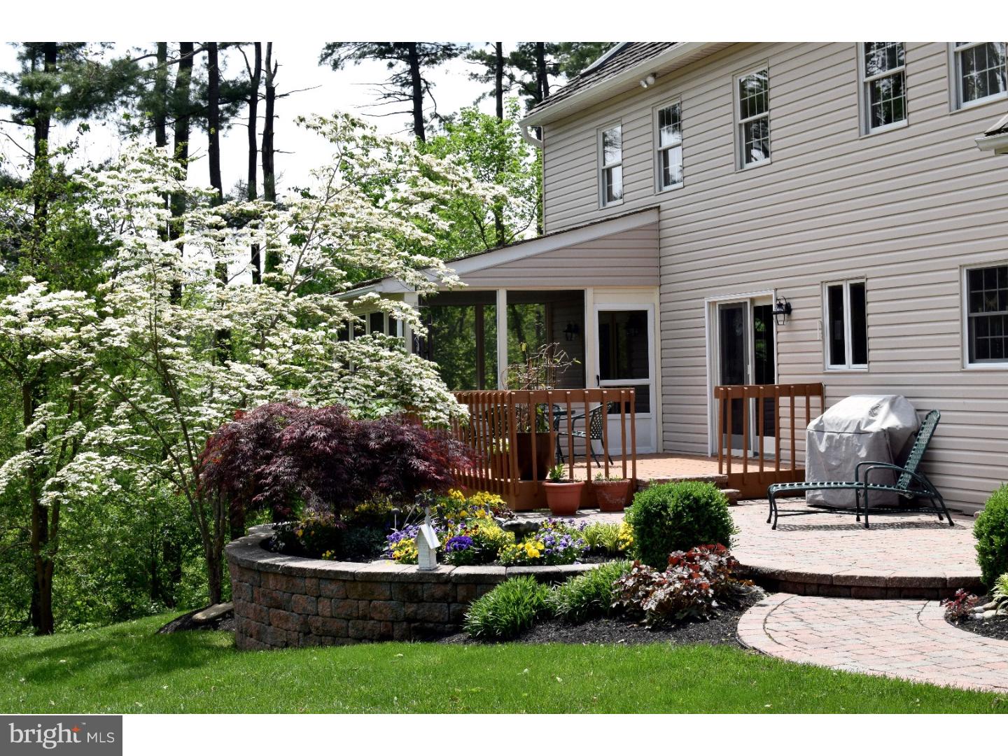 1106 Shannon Road Newtown, PA 18940 - Photo 4 of 22
