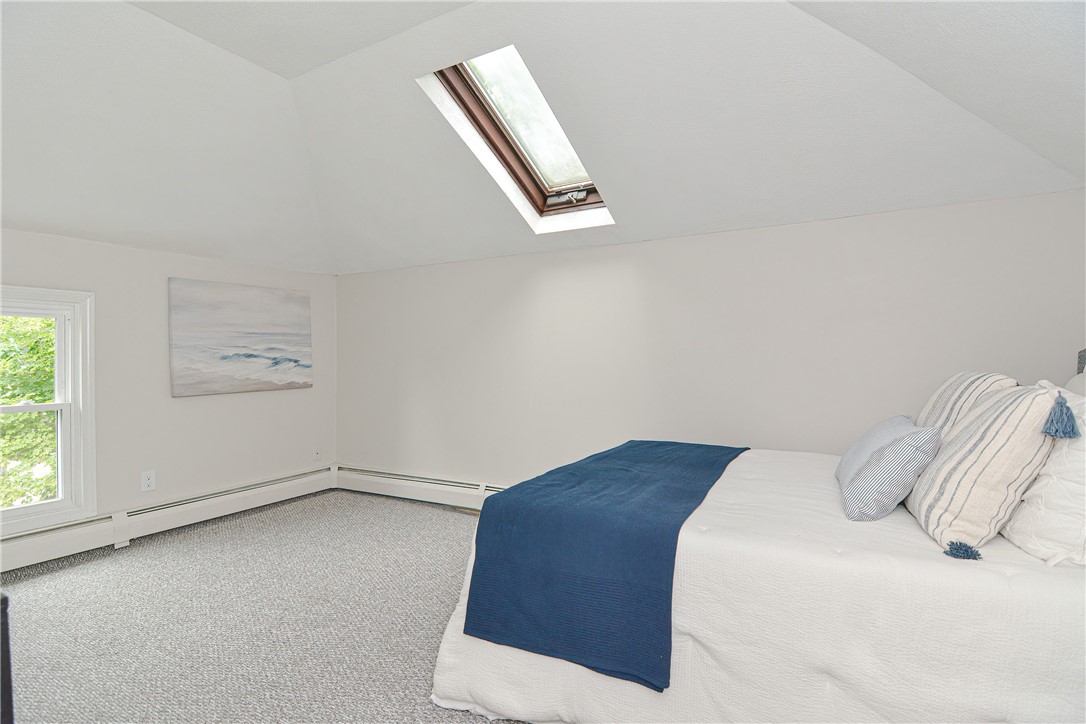 1519 Hope Road Cranston, RI 02831 - Photo 13 of 23