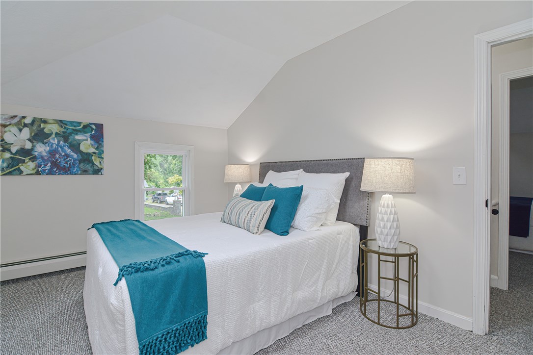 1519 Hope Road Cranston, RI 02831 - Photo 17 of 23