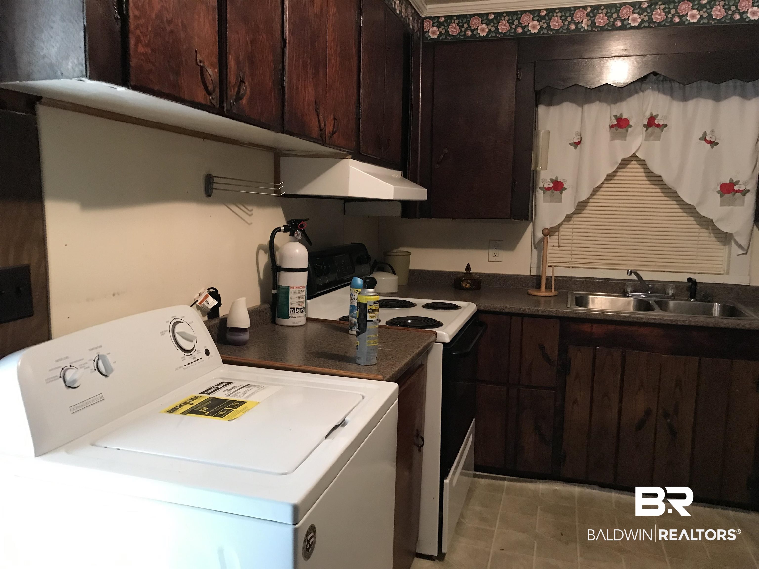 216 Old Fishpond Road Brewton, AL 36426 - Photo 15 of 18 Kitchen