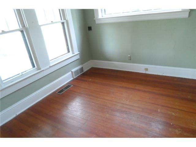 2917 South Burnett Road Springfield, OH 45505 - Photo 3 of 10