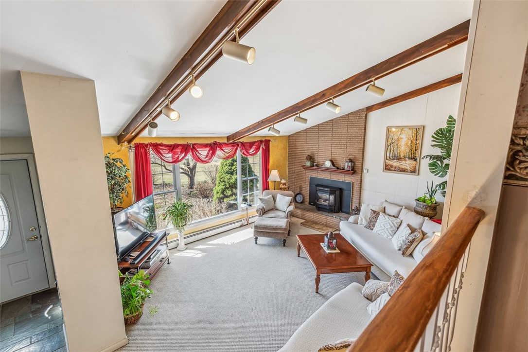 7 Robert Street Smithfield, RI 02828 - Photo 22 of 43